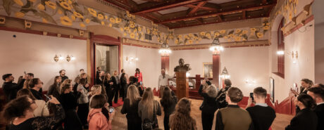 Zwiedzanie teatru dla widzów indywidualnych. Ślady obecności